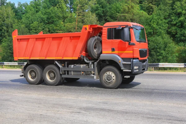 Key Benefits Of Hiring Professional Hauling Services in Tulsa, OK